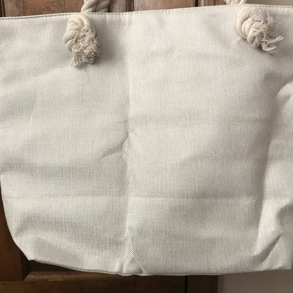 NWOT Pink Flamingos on Pearl and Gray Tote Bag w/Thick Rope Double Handles - Picture 7 of 10